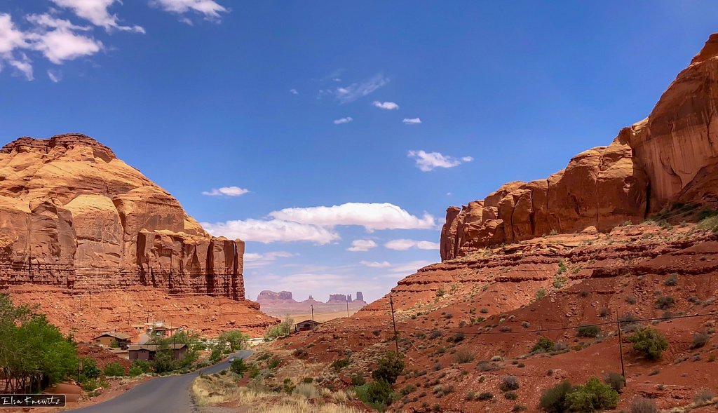 Oljato Monument Valley