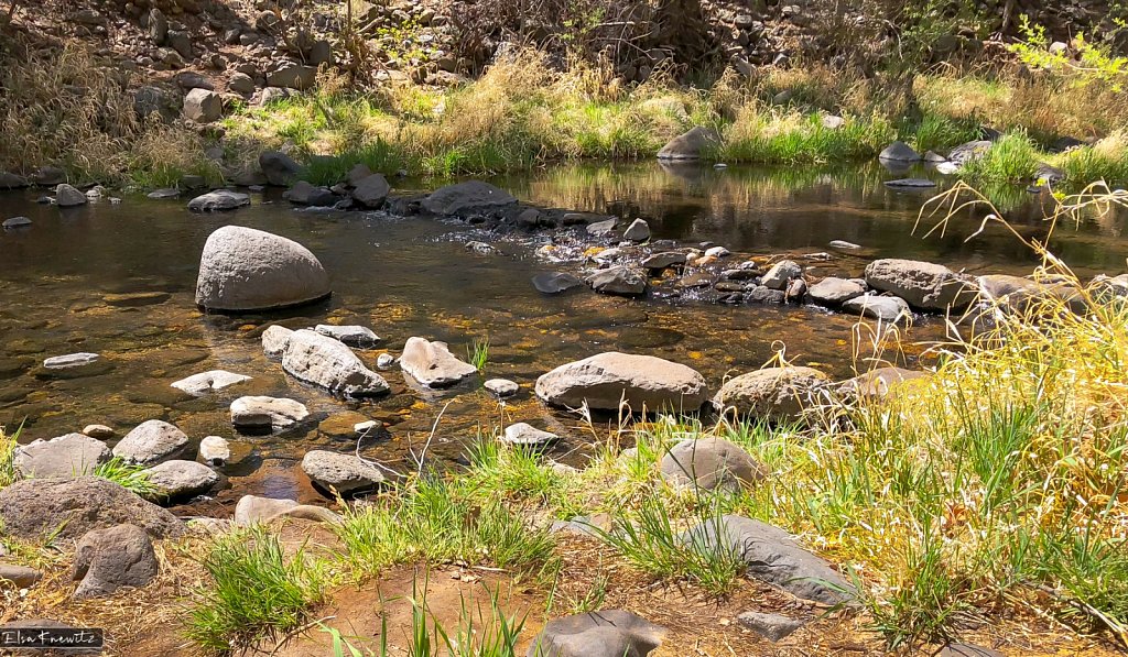 Peaceful Oak Creek